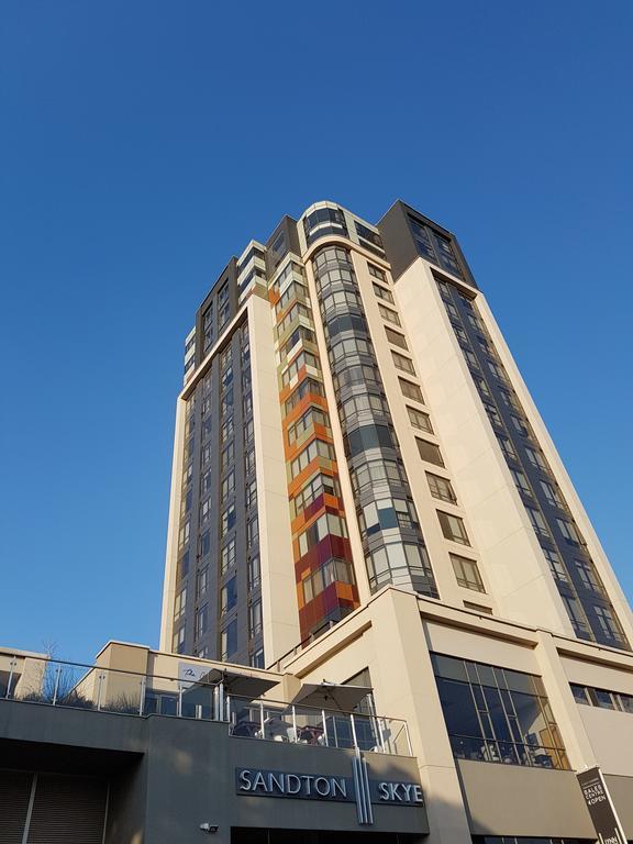 615 Sandton Skye โจฮันเนสเบิร์ก ภายนอก รูปภาพ