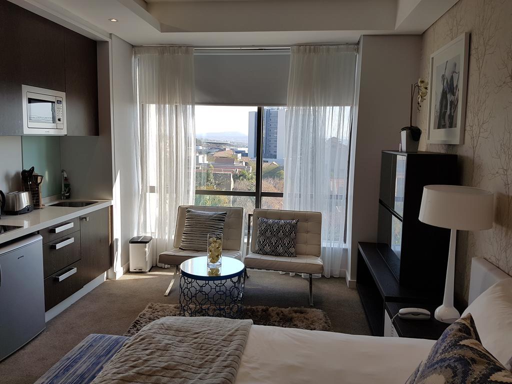 615 Sandton Skye โจฮันเนสเบิร์ก ภายนอก รูปภาพ