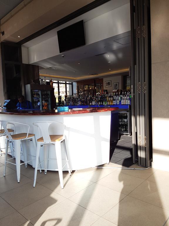 615 Sandton Skye โจฮันเนสเบิร์ก ภายนอก รูปภาพ