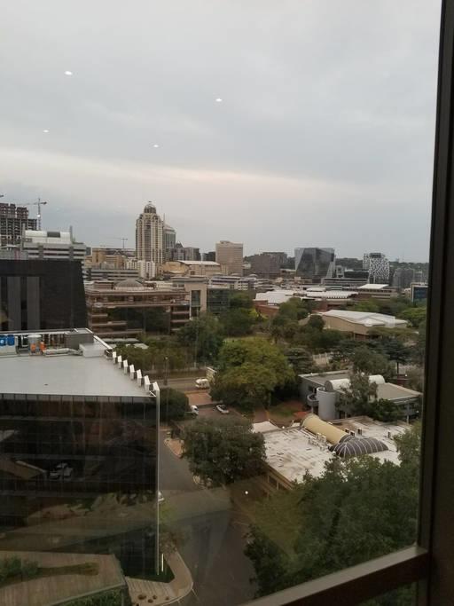 615 Sandton Skye โจฮันเนสเบิร์ก ภายนอก รูปภาพ