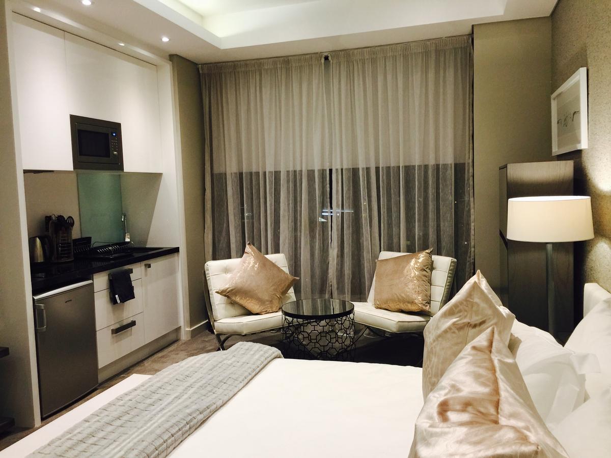 615 Sandton Skye โจฮันเนสเบิร์ก ภายนอก รูปภาพ